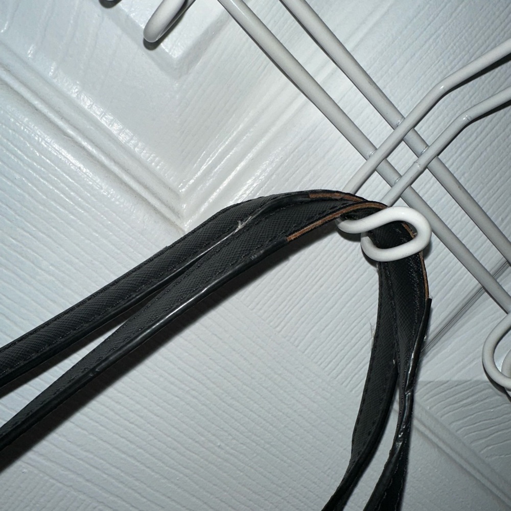 Michael Kors Black Tote Bag - Picture 6 of 11